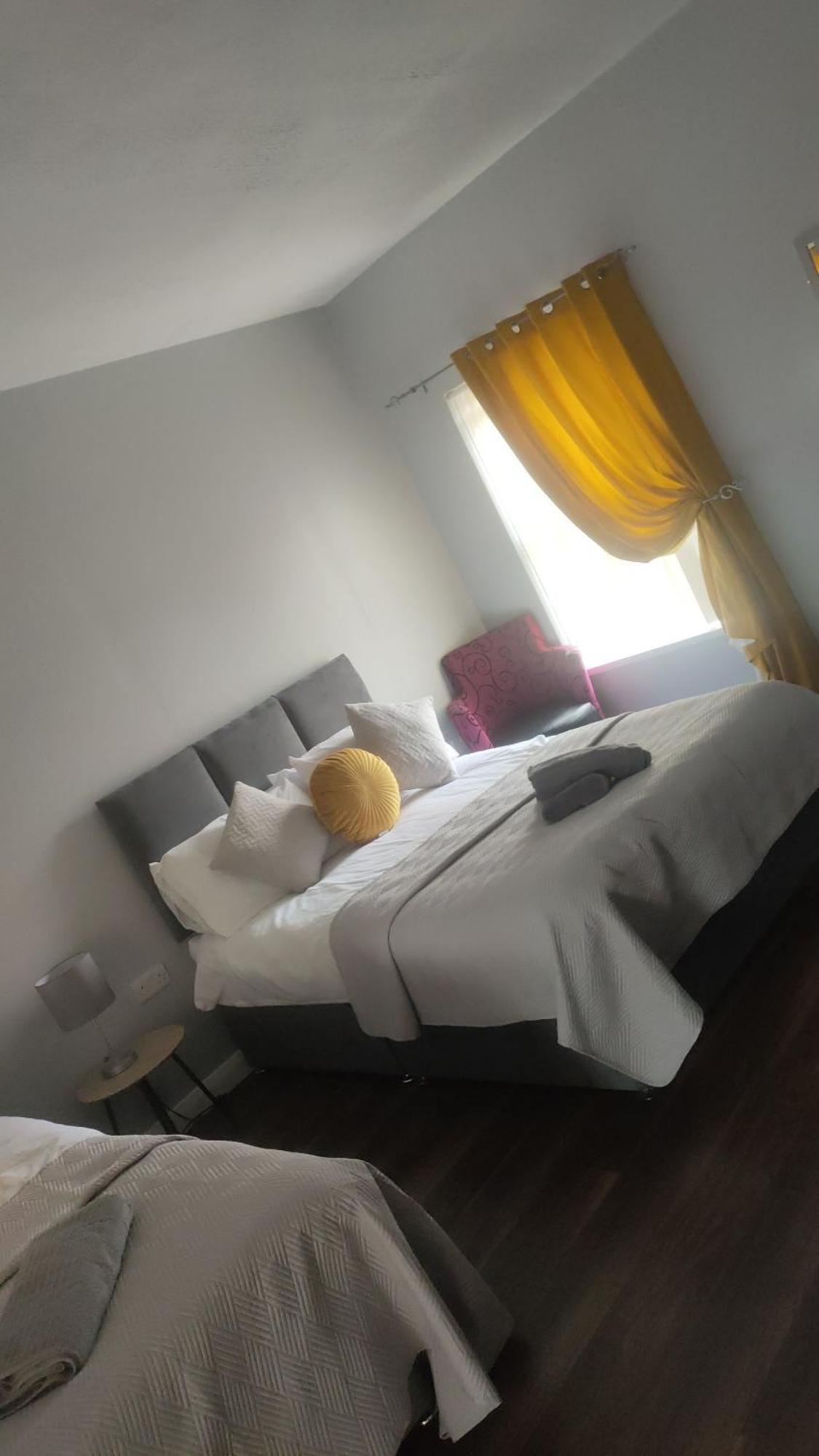 The Oldtown Apartments Cookstown Bagian luar foto
